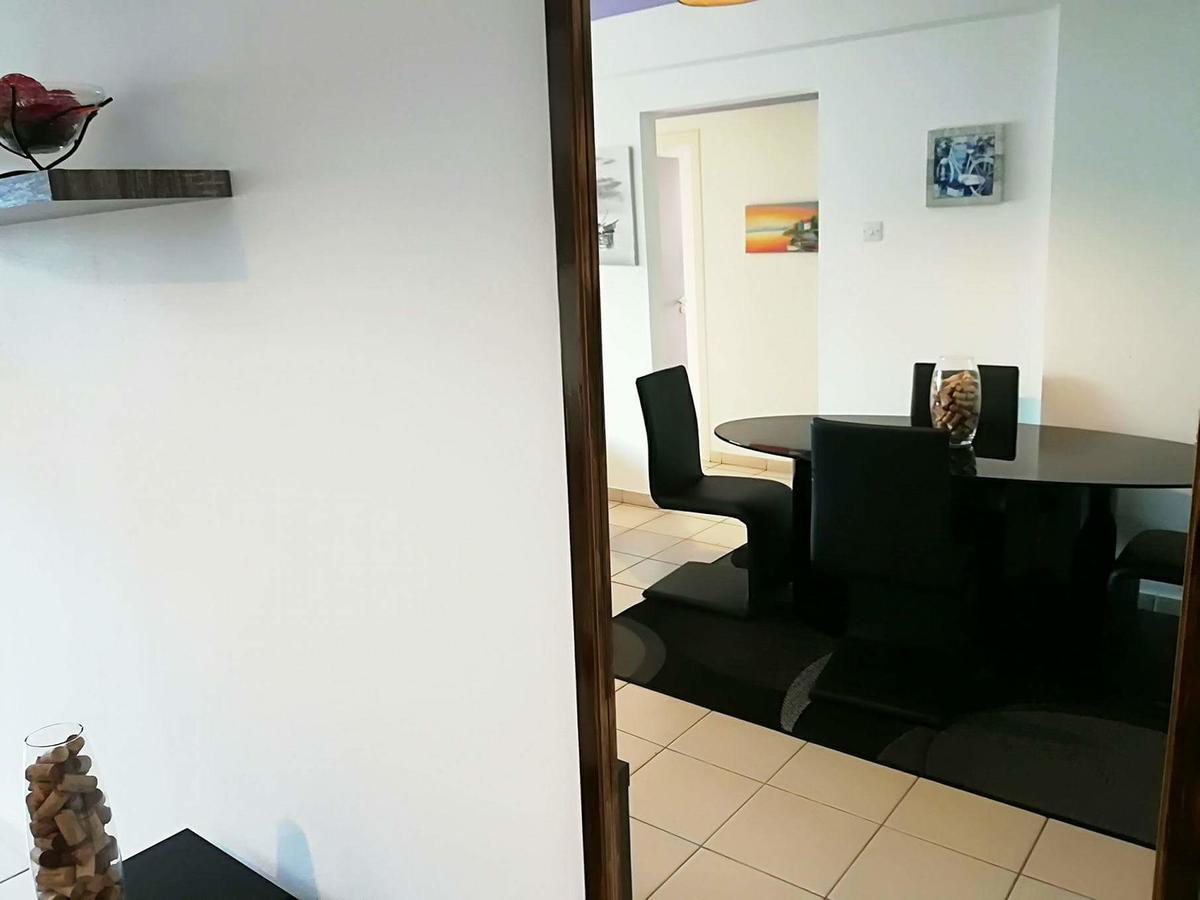 Mike'S Basilica Apartment Пафос Екстериор снимка