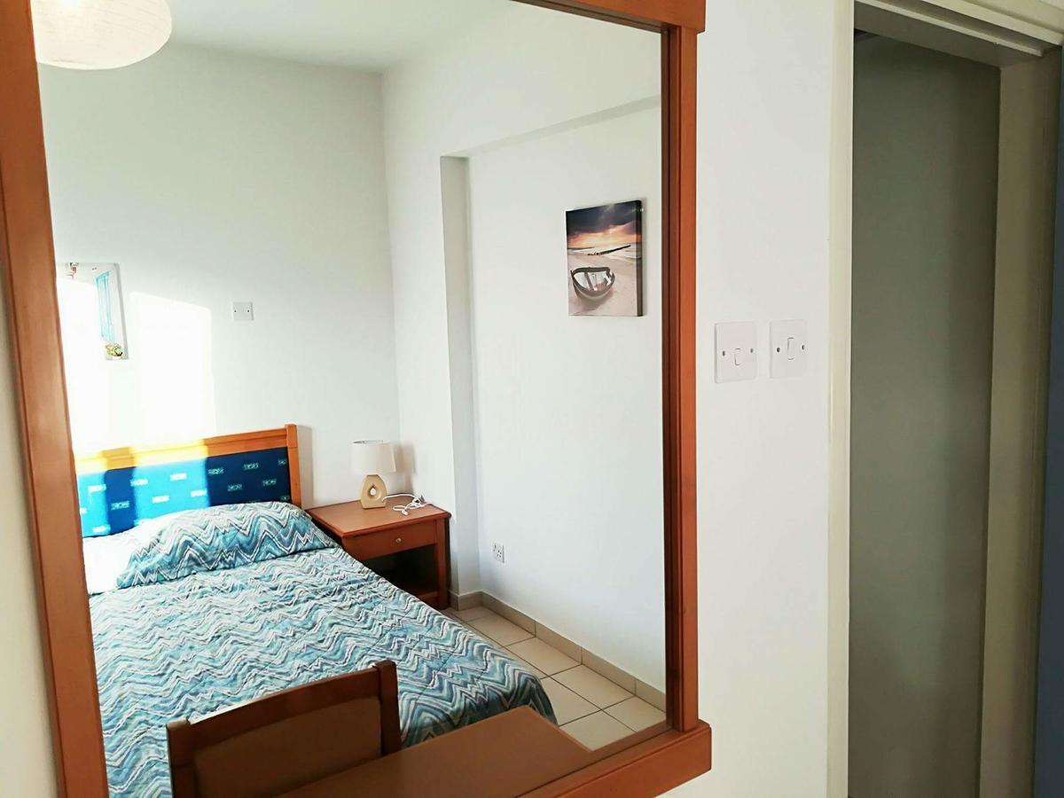Mike'S Basilica Apartment Пафос Екстериор снимка